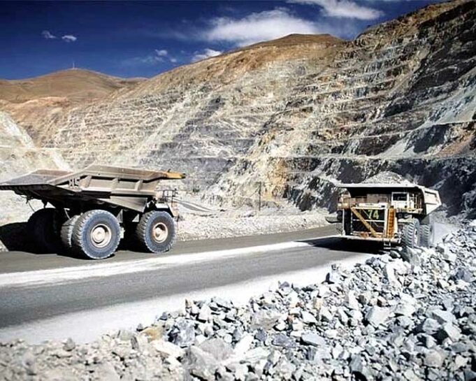 MEF: Inversores mineros ratifican confianza en potencial del Perú