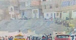 Bloquean avenida por falta de agua “Ni Sedapal ni el gobierno hacen algo por dar agua”