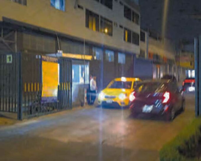 Vecinos ponen rejas por su seguridad