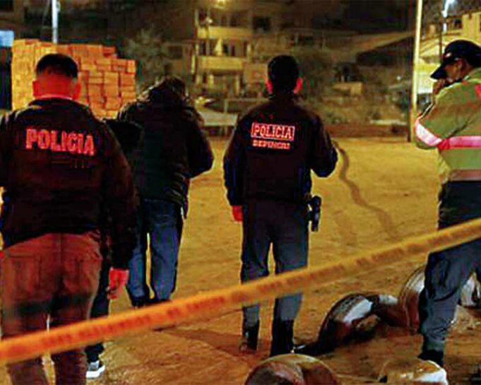 Sicarios matan a dos amigos en VMT