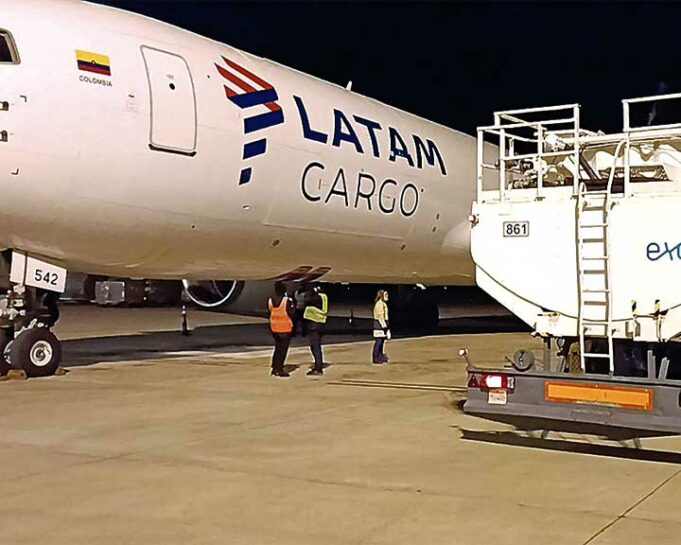 Primer vuelo con Combustible Sostenible de Aviación
