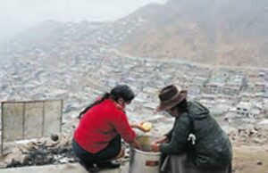Encuesta revela que mayoría de peruanos teme quedar desempleado y percibe crisis económica