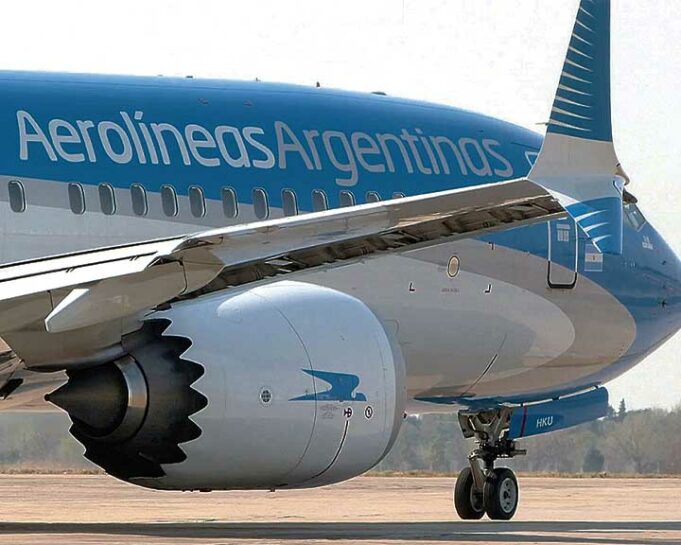 Embestida contra las empresas del Estado