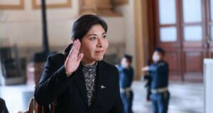 Patricia Chirinos denuncia constitucionalmente a Betssy Chávez