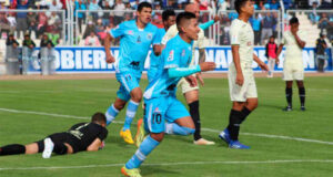 Universitario quiere seguir en racha y sale por el triunfo ante Binacional en Cusco