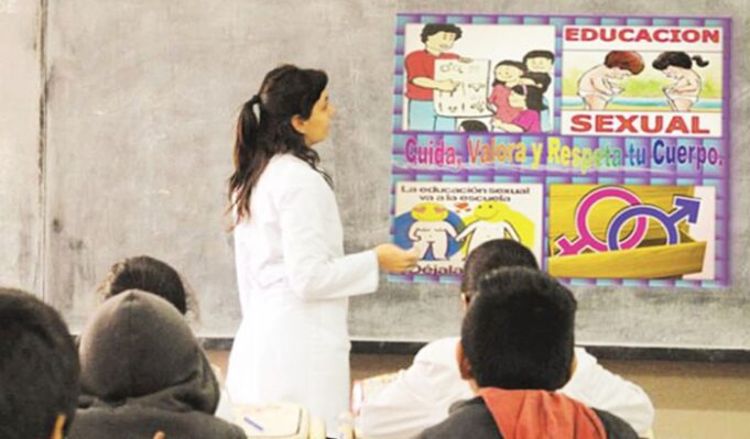 Minedu desarrollará programa de educación sexual integral en Lima y cinco regiones más