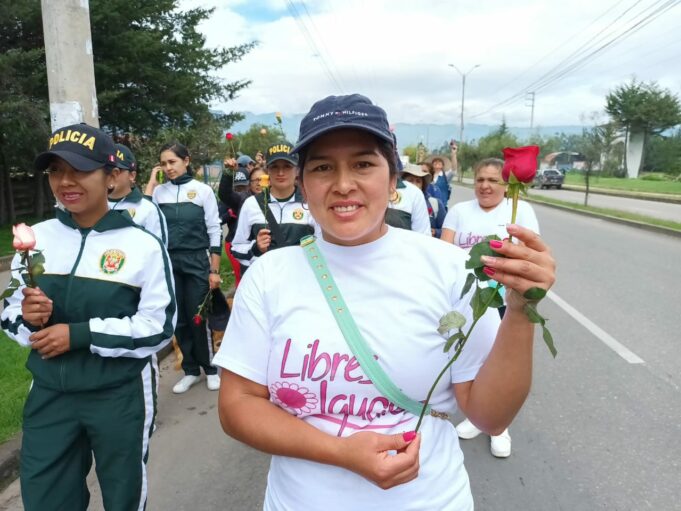 «Dina debe dar un paso al costado», indica esposa del gobernador de Cajamarca