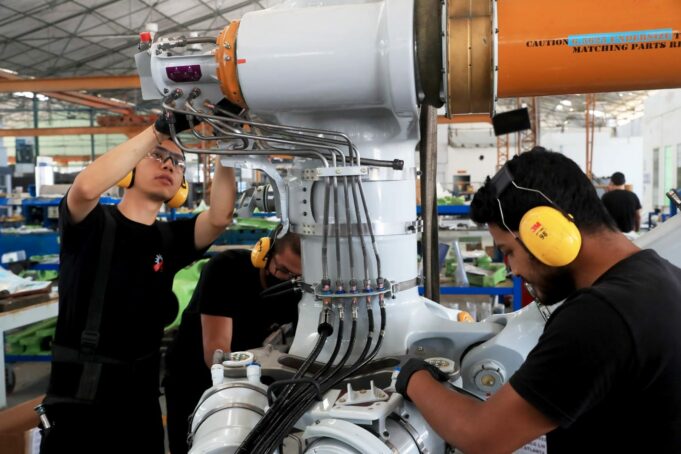 SEMAN Perú realizó exitoso overhaul a trenes de aterrizaje del segundo avión de pasajeros más grande del mundo