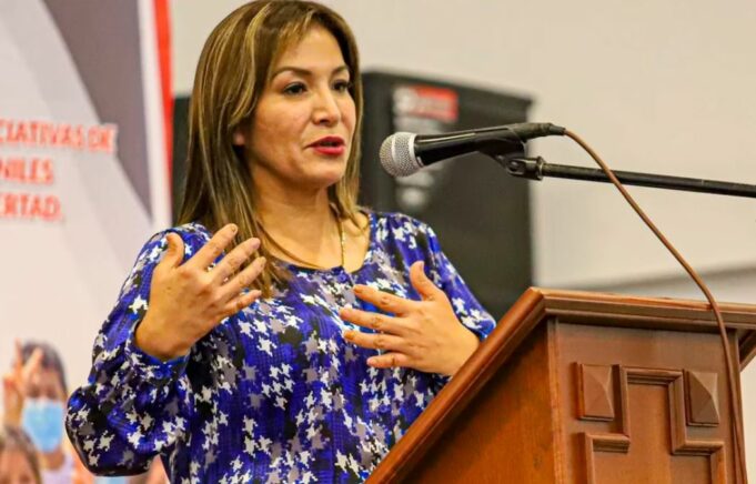 Fiscalía abre investigación preliminar contra congresista Magaly Ruiz