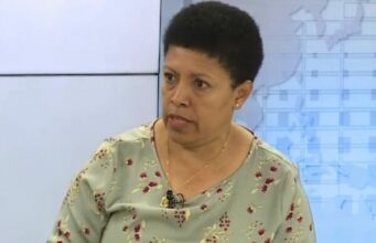 Congresista Moyano amenazó a ex fiscal de la Nación