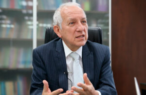 Ministerio de Cultura respalda las declaraciones de Óscar Becerra y denuncia que madres exponen a sus hijos Ministerio de Cultura respalda las declaraciones de Óscar Becerra y denuncia que madres exponen a sus hijos