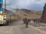 Soldados del Ejército Peruano en contra de militarizar Puno