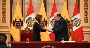 ¿Rafael López Aliaga intenta comprar a Fiscal de la Nación? ¿Rafael López Aliaga intenta comprar a Fiscal de la Nación?