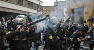 EE.UU. advierte que hubo abusos de parte de la PNP y FF.AA. durante protestas en Perú