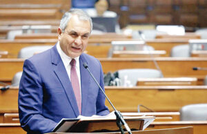 Congreso censura al ministro del Interior, Vicente Romero por ola de criminalidad Plantean moción de censura contra el ministro del Interior, Vicente Romero