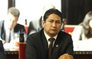 PJ dicta prisión preventiva de 36 meses para Vladimir Cerrón Vladimir Cerrón ante represión en Puno: “Condenable”