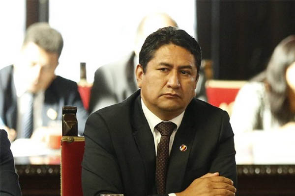 Vladimir Cerrón ante represión en Puno: “Condenable”