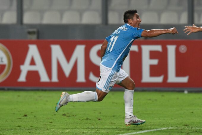 Sporting Cristal a fase de grupos de Libertadores con triunfo agónico ante Huracán