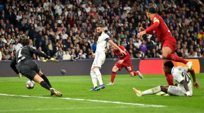 Real Madrid volvió a ganarle al Liverpool (1-0) y clasificó a cuartos de final