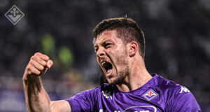 Fiorentina le ganó al Milán 2-1 en el Calcio Italiano
