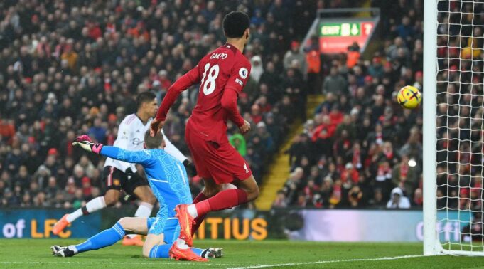 Liverpool pulverizó al Manchester United 7-0 en Anfield