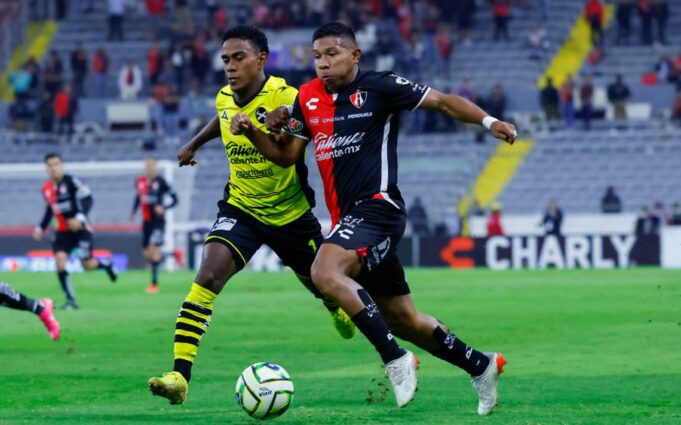 Edison Flores volvió a jugar en empate de Atlas con Tijuana 1-1