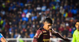Universitario se trajo buen punto al empatar 0-0 con Garcilaso en el Cusco