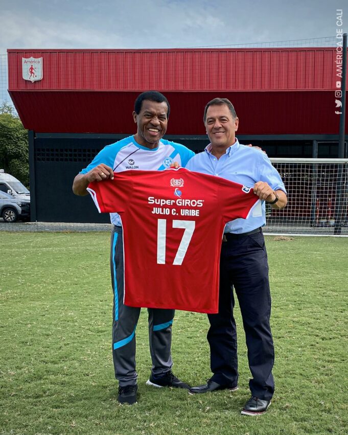 Julio César Uribe visitó a su ex club América de Cali