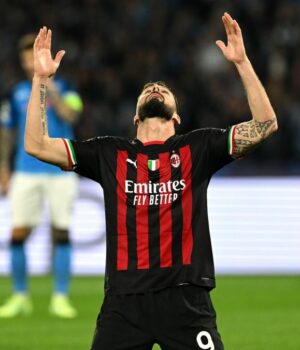 Milán empató con Nápoli y también se metió a semifinales de la Champions