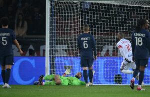 PSG con Messi y Mbappé volvió a perder en Liga 1 de Francia esta vez con Lyon 1-0