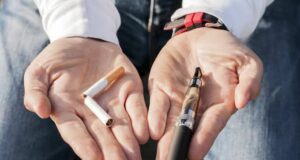 Reino Unido:Ministerio de Salud entregará vapeadores gratis a fumadores para erradicar el tabaquismo