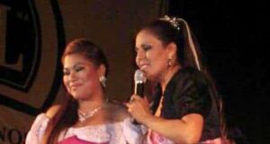 Sonia Morales, en concierto con Dina Páucar :»Somos grandes amigas, mejores colegas y nos apoyamos siempre»(VIDEO)