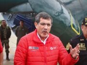 Ministro de Defensa afirma que se está evaluando un corredor humanitario en frontera con Chile