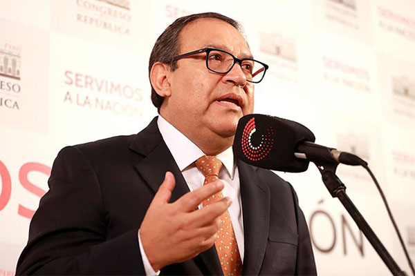Alberto Otárola: PCM paga S/ 39 mil para su defensa legal ante denuncia de genocidio