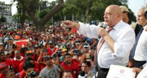 Ministro Adrianzén recibe a trabajadores de construcción civil con proyecto de Convención Colectiva Ministro Adrianzén recibe a trabajadores de construcción civil con proyecto de Convención Colectiva