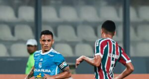 Cristal no pudo con Fluminense y cayó 3-1 en inicio copero