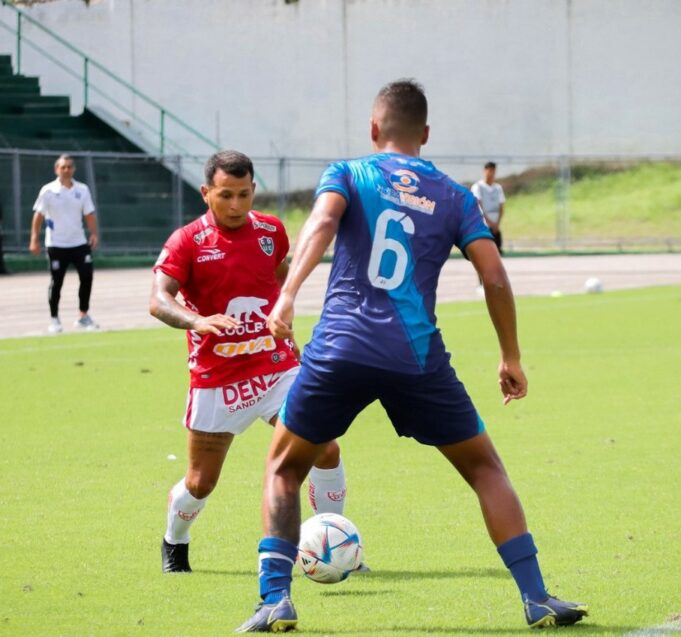 Unión Comercio y Alianza Atlético empataron 3-3 en Tarapoto