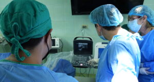 Hospital Grau realiza técnica invasiva para pacientes con varices