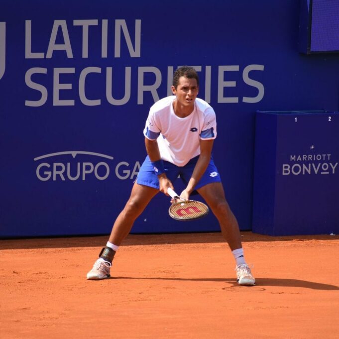 Juan Pablo Varillas se retiró del ATP 250 de Marrakech por una lesión en la rodilla