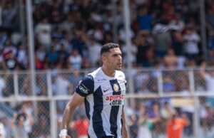 Alianza Lima venció a Alianza Atlético 1-0 y conservó la punta del Apertura