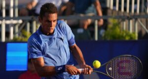 «Juanpi» Varillas logró gran triunfo ante español Ramos-Viñolas en el ATP 250 de Lyon-Francia