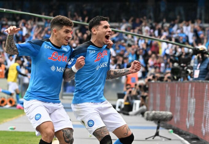 Nápoli el campeón dél Calcio Italiano al empatar con Udinese 1-1