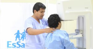 EsSalud brindó 152, 618 exámenes preventivos de cáncer ginecológico durante el primer trimestre del 2023