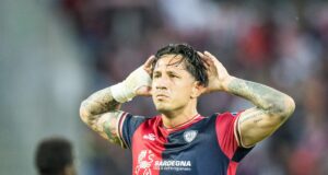 Cagliari con dos goles de Lapadula le ganó a Venezia 2-1 y juega semifinales ante Parma