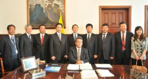 Empresa china que opera en Perú es investigada por corrupción en Ecuador