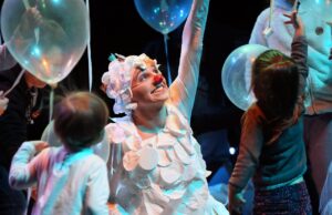 ‘Flotante’: Una experiencia teatral dirigida a bebés