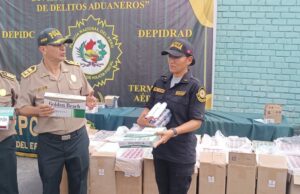 Descubren mas de 2.5 millones de soles en contrabando escondidos en trailer
