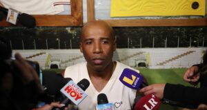 ‘Cuto’ Guadalupe a Magaly tras ampay de su esposa saliendo de hotel: “Las lágrimas de mi madre lo vas a pagar con creces, y ese día, te vas a acordar de mí”