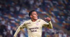 Universitario goleó a César Vallejo 4-0 y acorta distancia con líder Alianza Lima