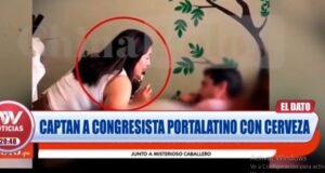 Congresista Kelly Portalatino es captada consumiendo cerveza, luego aclara que fue en “horario de almuerzo”